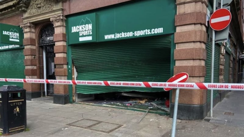 Ram-raiders tried to break into a Belfast City Centre shop