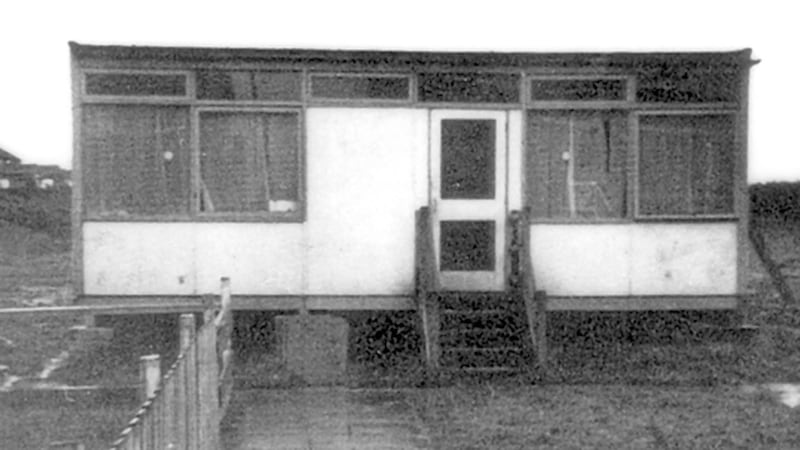 The original Gaelscoil, Bunscoil Phobal Feirste, on the Shaw&#39;s Road was a one-room temporary building 