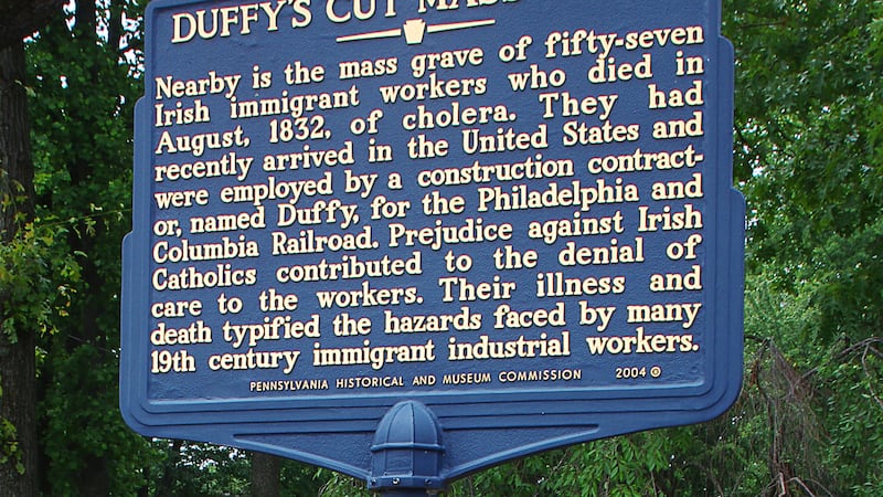 A sign commemorating Irish immigrants who died at Duffy's Cut&nbsp;