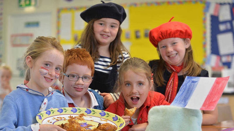 P4 pupils get stuck into learning about French cuisine 