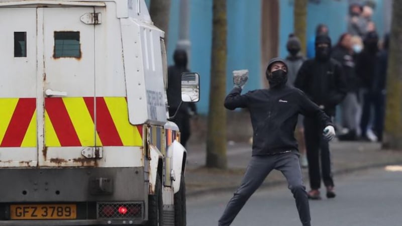 &nbsp;PSNI vehicles and loyalist protesters during further unrest on Lanark Way in Belfast. Picture date: MondayApril 19, 2021.