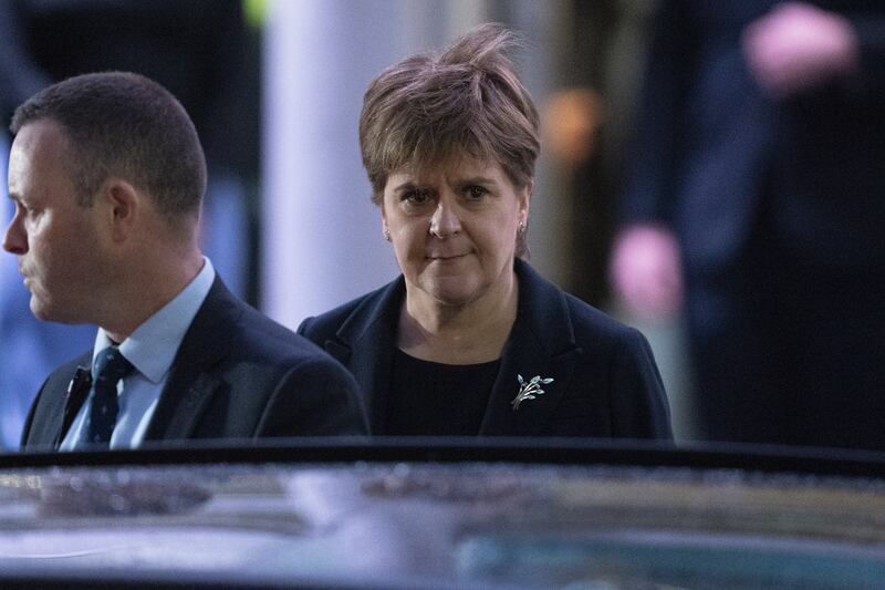 La ex primera ministra escocesa Nicola Sturgeon abandona la investigación sobre el Covid-19 en el Reino Unido tras prestar testimonio