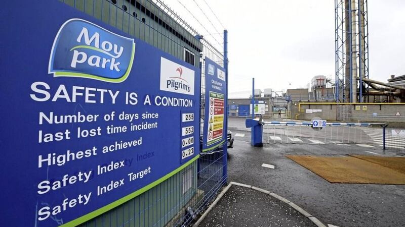 &nbsp;A worker at poultry company Moy Park has died after contracting coronavirus, a leading trade union has said.