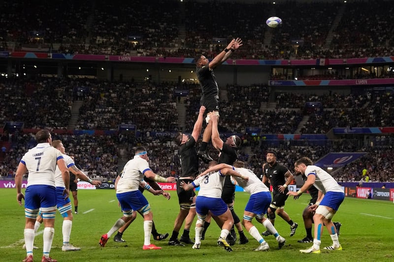 New Zealand’s Shannon Frizell takes a line-out 