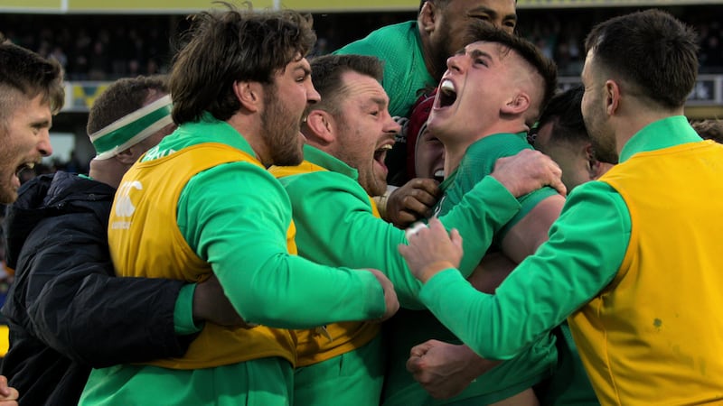 Ireland celebrate a grand slam