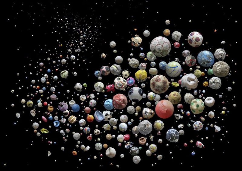 Mandy Barker&#39;s image Penalty: 633 marine plastic debris footballs recovered from 23 countries and islands within Europe, from 104 different beaches, in just four months 