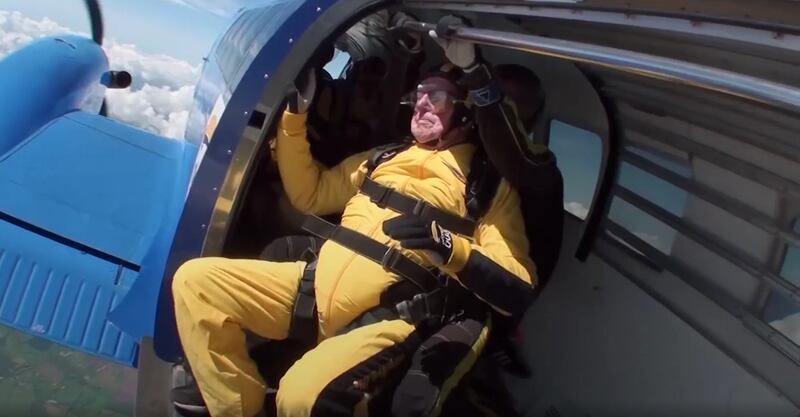 World’s oldest skydiver receives guard of honour for 15,000ft jump