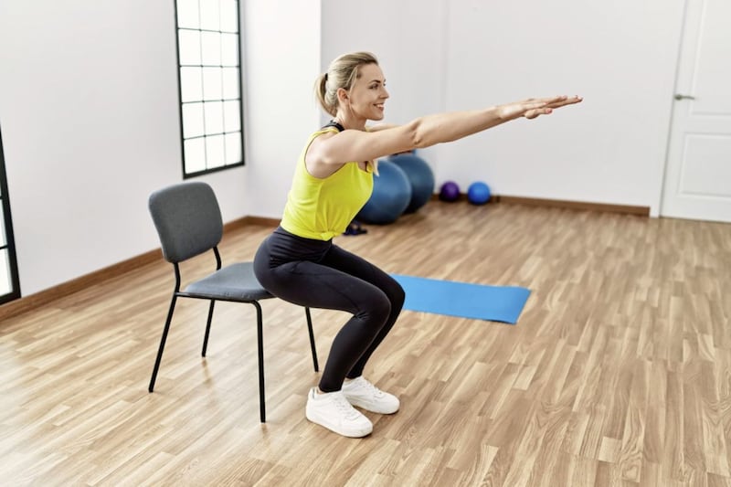 The sit-to-stand test measures the number of times you can rise from and sit back on to a chair in 30 seconds - it&#39;s a great indicator of muscular strength and endurance. 