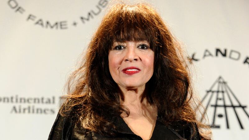 The Ronettes singer’s famous friends described her as a ‘special person’ and said her spirit would ‘live on forever’.