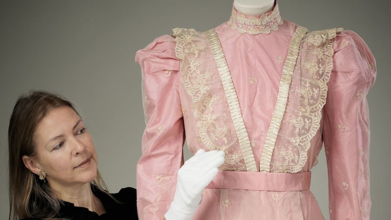 Outfits worn by Princesses Elizabeth and Margaret in an Old Mother Red Riding Boots pantomime are to go on show for the first time.