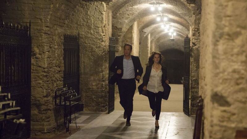 Tom Hanks and Felicity Jones run through the crypt of St Mark&#39;s Basilica in Venice in Inferno 