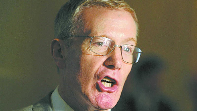 Gregory Campbell claimed ministers&#39; pay had been returned but was contradicted by the assembly 