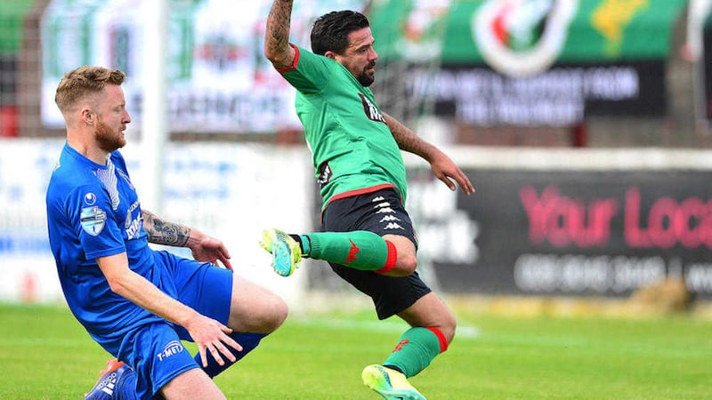 Nacho Novo in action for Glentoran. Picture by Pacemaker  
