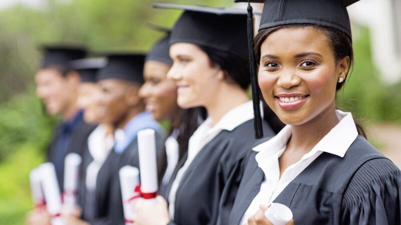 Women graduates expect to earn less for their first job than men, according to a new report 