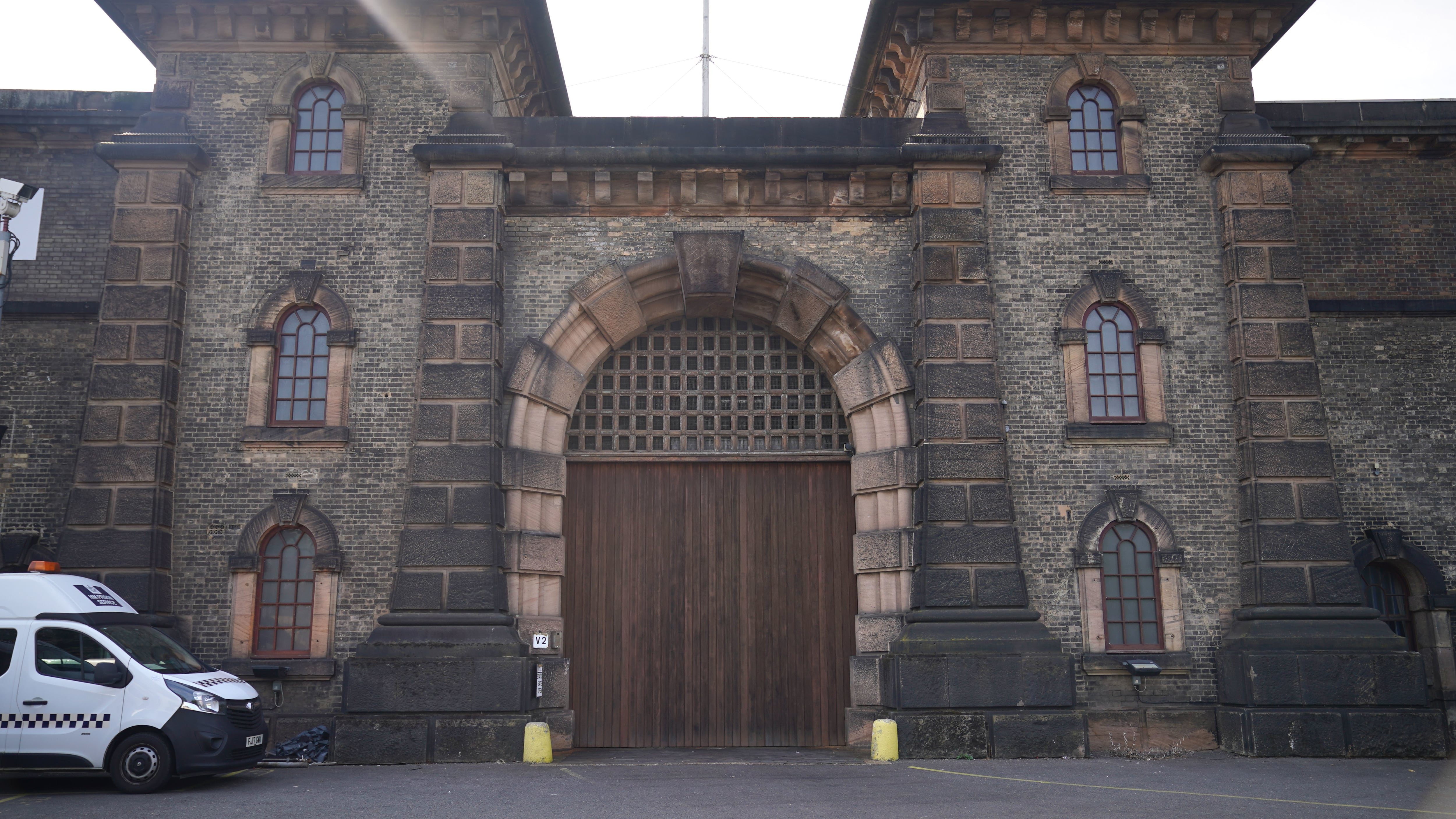 A watchdog has called for Wandsworth prison to be put into emergency measures