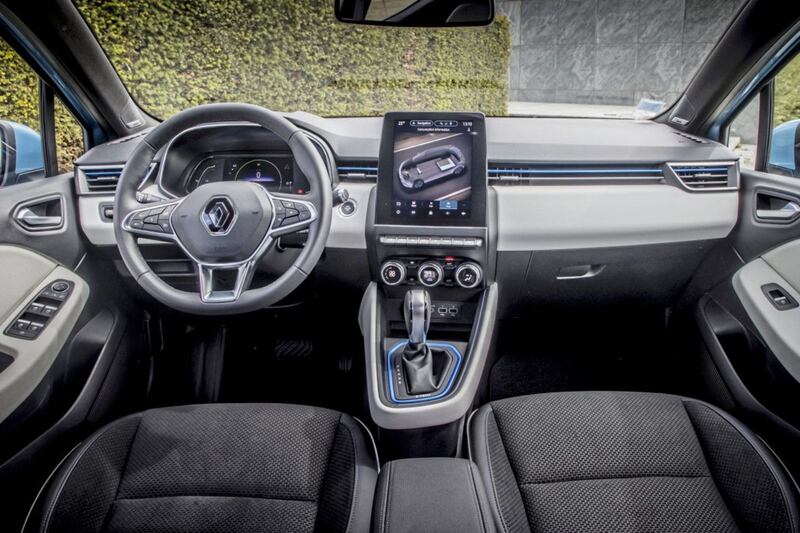 Renault Clio E-Tech hybrid 