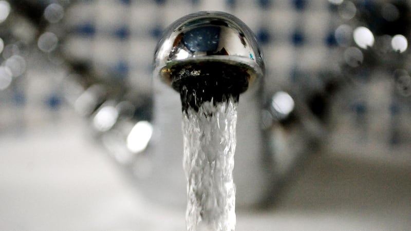 A report has recommended comprehensive review of NI Water and how it is funded and governed
