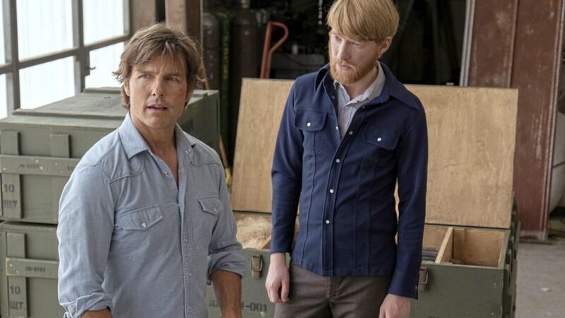 Tom Cruise as Barry Seal and Domhnall Gleeson as Monty Schafer in American Made 