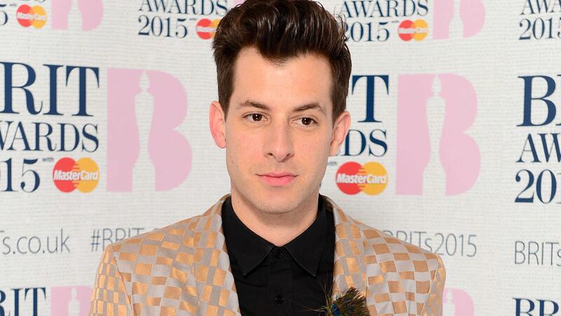 &nbsp;Mark Ronson's Uptown Funk is most popular selling song of 2015