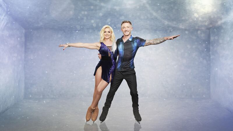 The remaining five celebrities will skate twice in a bid to avoid the double elimination and reach the final next week.