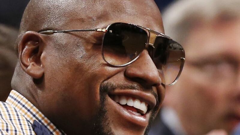 Floyd Mayweather goes in on Dana White: 'You used to carry my bags'
