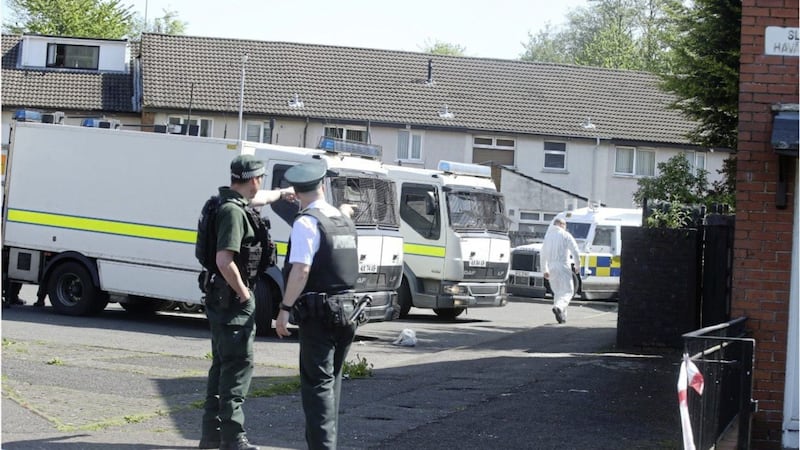 Two people have been arrested following searches in Havana Gardens in North Belfast Picture by Hugh Russell. 