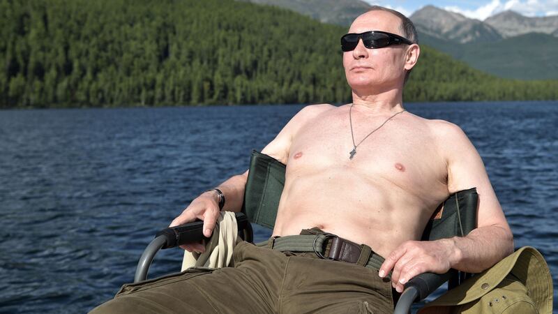 Putin spent a few days away with his defence minister.