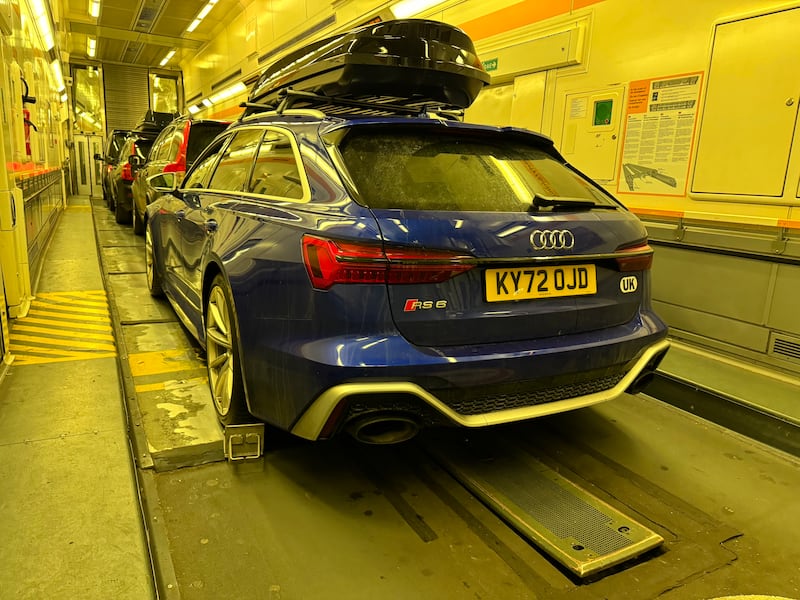 The RS6 heads for France