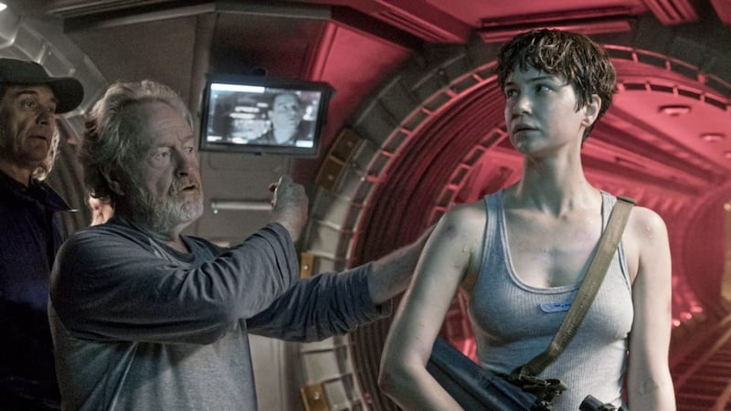 Ridley Scott with Katherine Waterston on the set of Alien: Covenant 