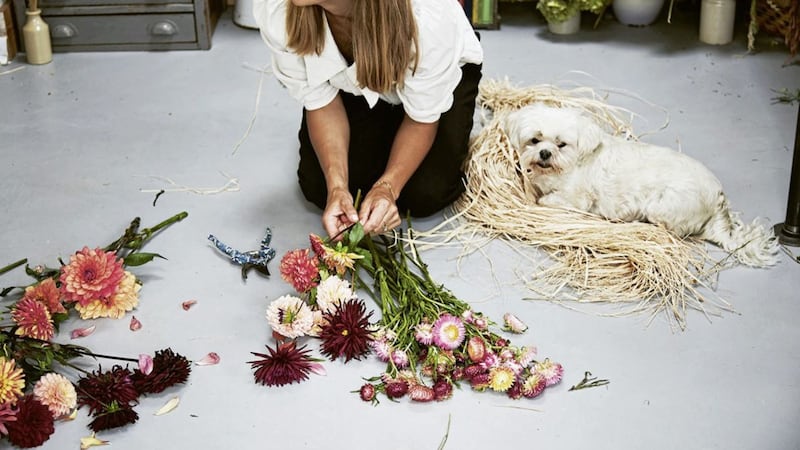Bex Partridge showing how to dry out flowers 