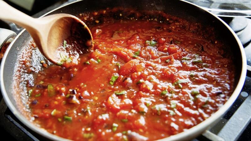 Cooking a tomato sauce &ndash; oil increases the lycopene absorbed by the body 