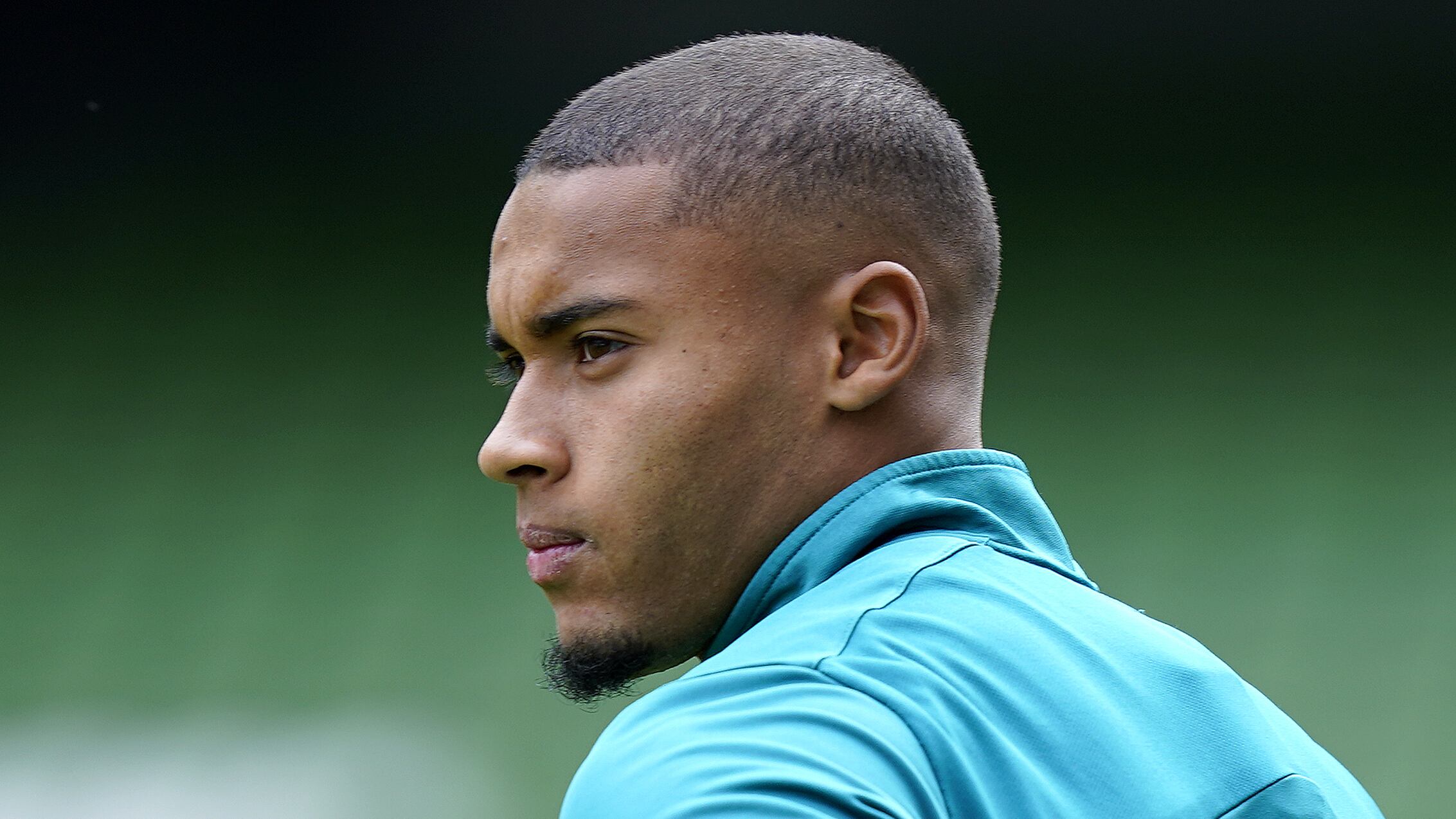 Gavin Bazunu will not be in goal for Republic of Ireland against Israel