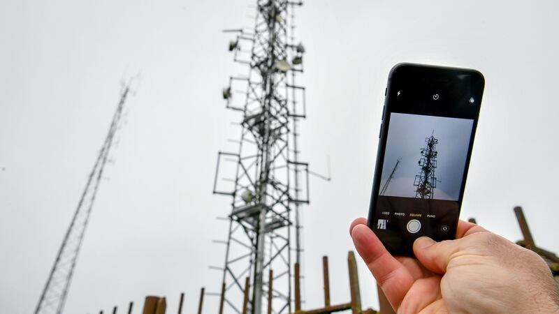 The DCMS Committee says ministers risk 5G signal ‘not-spots’ and missing gigabit broadband coverage plans through poor planning.