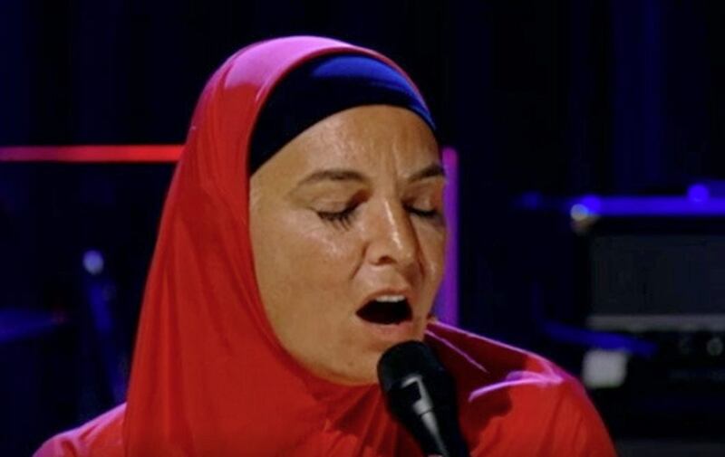 Sinéad O'Connor singing on The Late Late Show