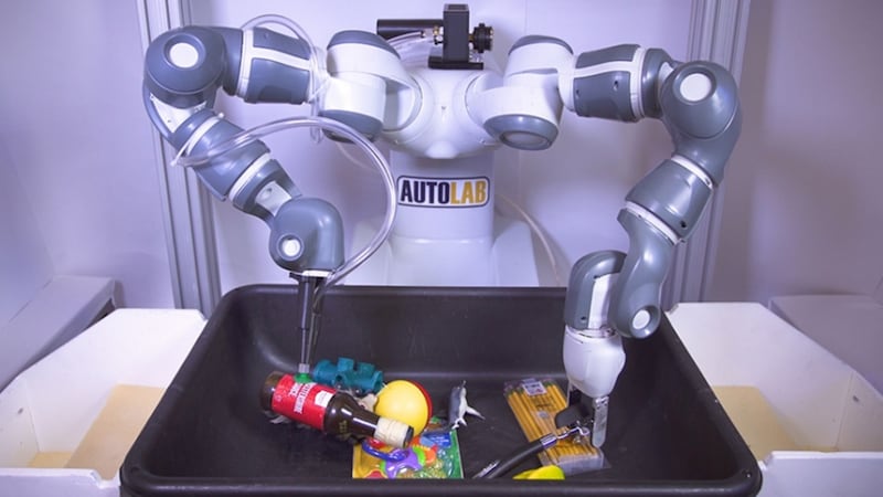 Researchers from the University of California Berkeley have created a system that enables multi-arm robots to analyse items and grasp them.