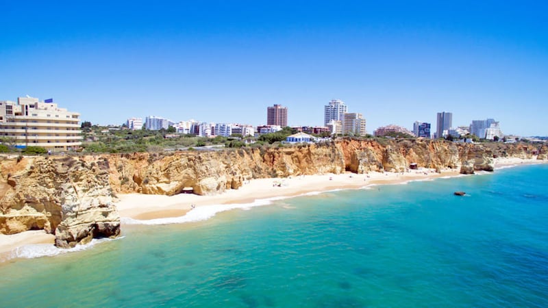 Praia da Rocha &ndash; rock beach &ndash; one of the Algarve&#39;s most popular resorts 