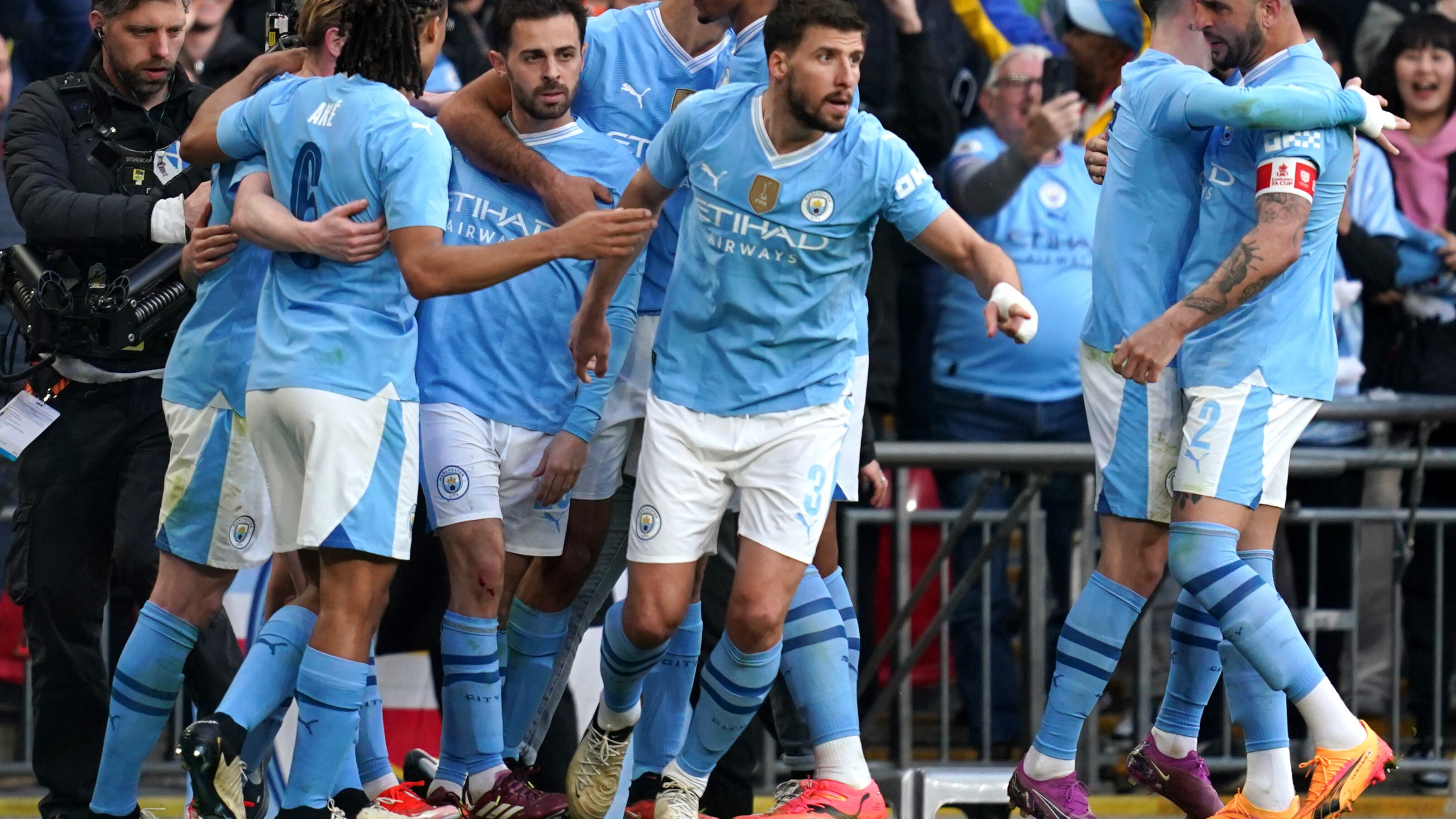 Bernardo Silva (third left) scored the winner as Manchester City reached the FA Cup final