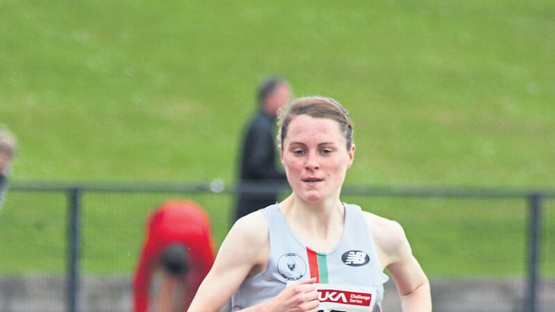 Ciara Mageean set a new Irish record in the 1500m at the Karlsruhe Indoor meeting in Germany