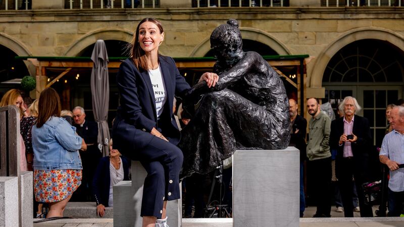 The actress unveiled the sculpture in Halifax, West Yorkshire.