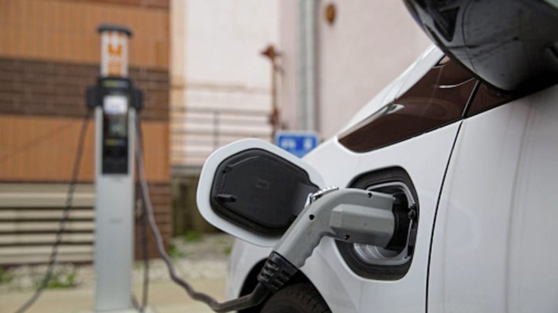If an employer provides electricity to charge a company car, then no benefit in kind charge will arise regardless of the level of private mileage or where the car is charged 