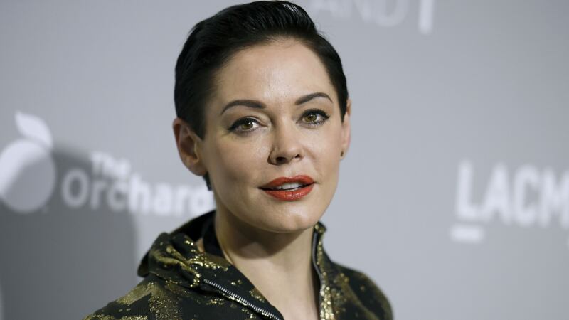 The actress sent a series of tweets to Amazon’s chief executive.