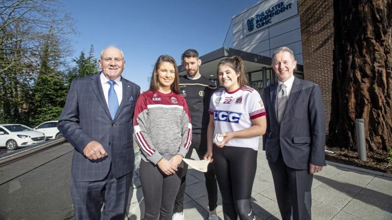 Pictured at the Ulster Independent Clinic are Oliver Galligan, President of the Ulster GAA, Eilis McGrath and Eimhear McGuigan of Slaughtneil GAC, Tyrone&#39;s Matthew Donnelly, and Chairman of the Ulster Independent Clinic, Dr Kieran Fitzpatrick. 
