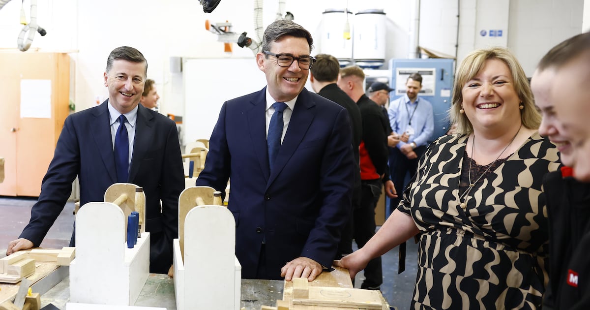 Past Papers Sign PM offers Scotland more powers in bid to move past ‘old politics of ...