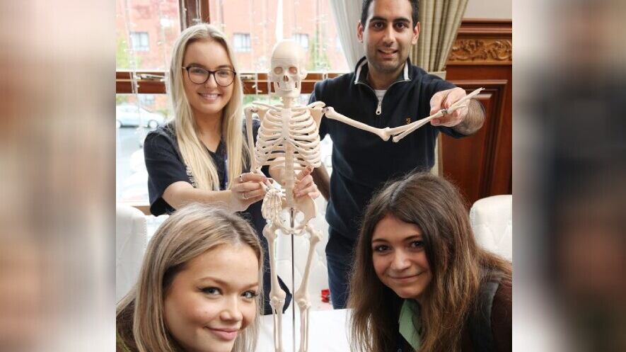 Anna and Jaeda from St Louise’s Comprehensive with medical students Molly O’Reilly and Milan Kapoor
