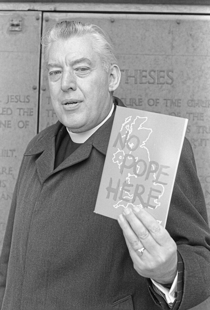 Ian Paisley with his 1982 book 'No Pope Here'