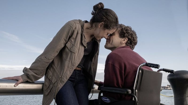 Tatiana Maslany and Jake Gyllenhaal in Stronger 