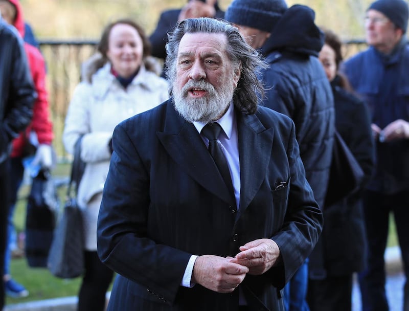 Ricky Tomlinson arrives ahead of the funeral service (Peter Byrne/PA)