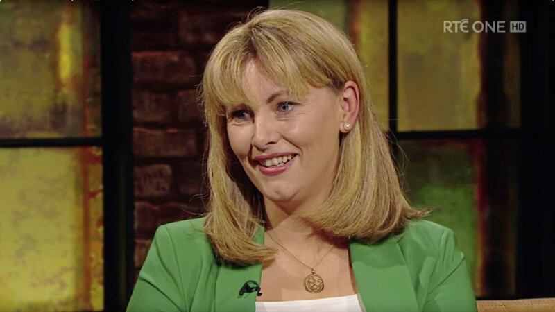 The late Emma Mhic Mhath&uacute;na pictured being interviewed by Ryan Tubridy on The Late Late Show. Picture: RT&Eacute; 