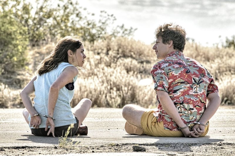Palm Springs: Cristin Milioti as Sarah and Andy Samberg as Nyles 