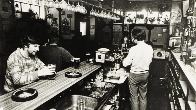 The Avenue Bar in Belfast in 1988 